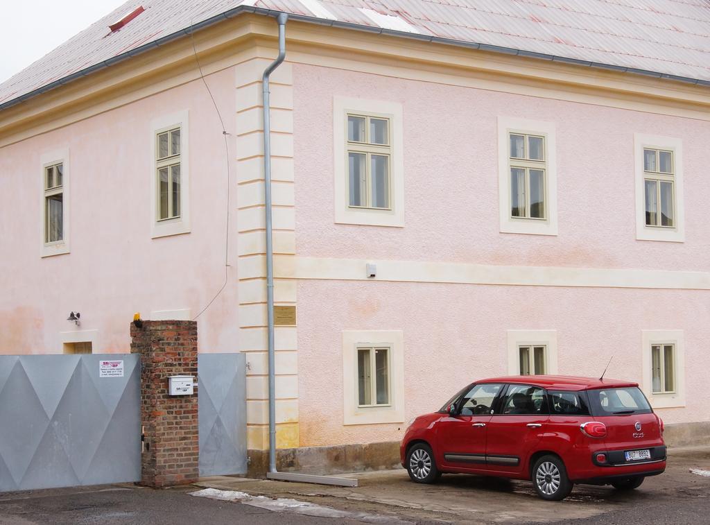 Apartmány u komína Terezín Exterior foto